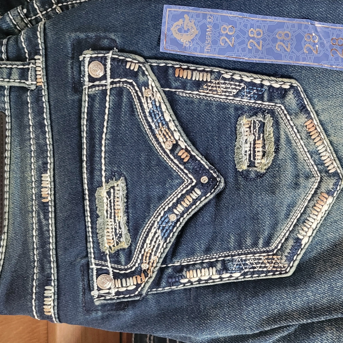 GRA 006
